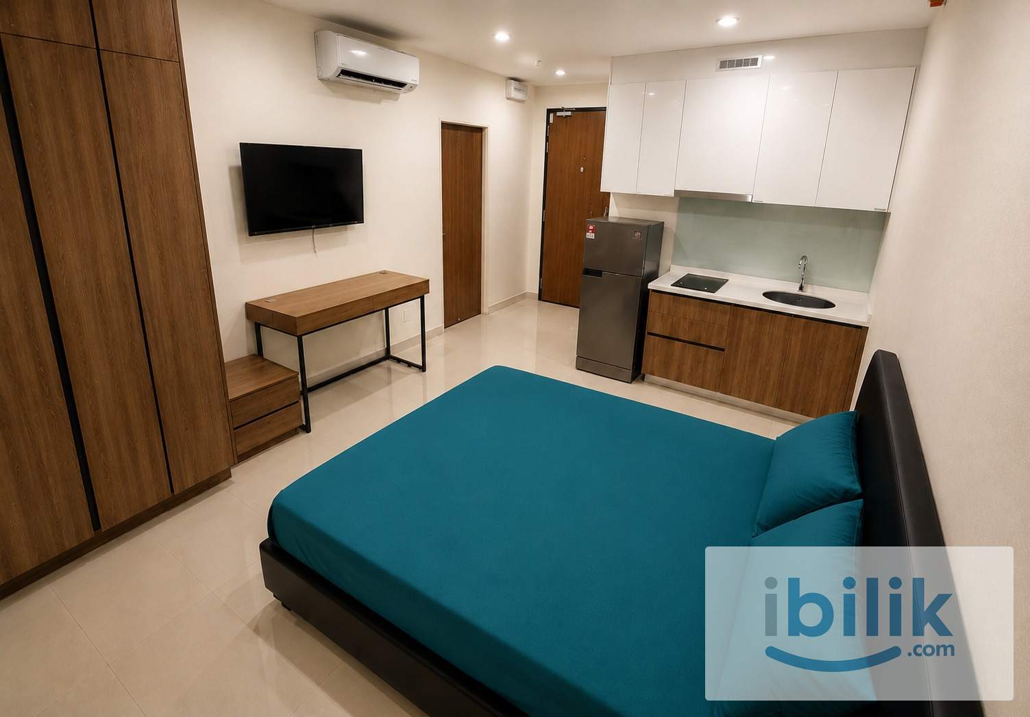 Kozi Square Room beside Kuching General Hospital, Regatta Hotel - Image 2