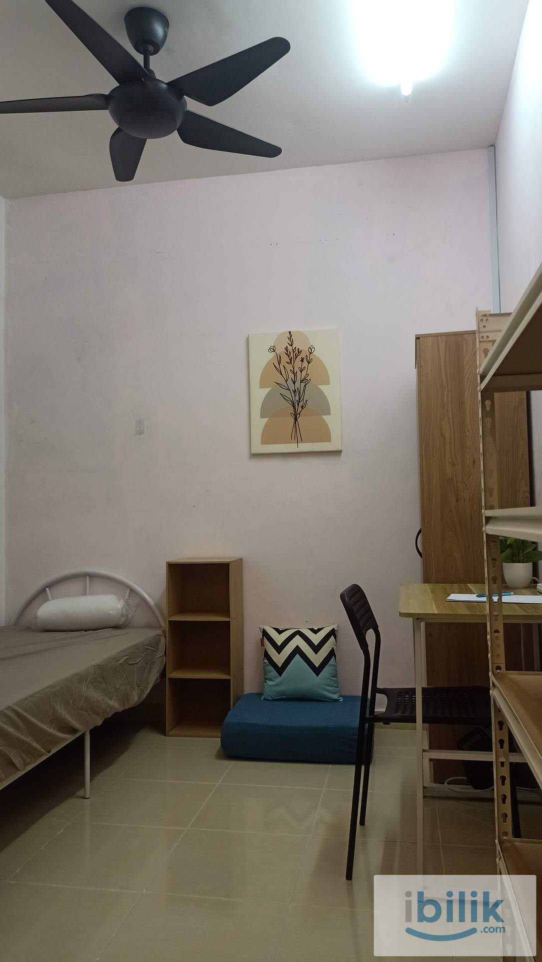 chinese male, single room, with 300mbps wifi, cleaning, 5min walk to shops, big parking space - Image 4