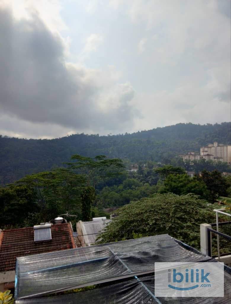 Room in the serene, hilly enclave of Bukit Antarabangsa is perfect for you! - Image 4