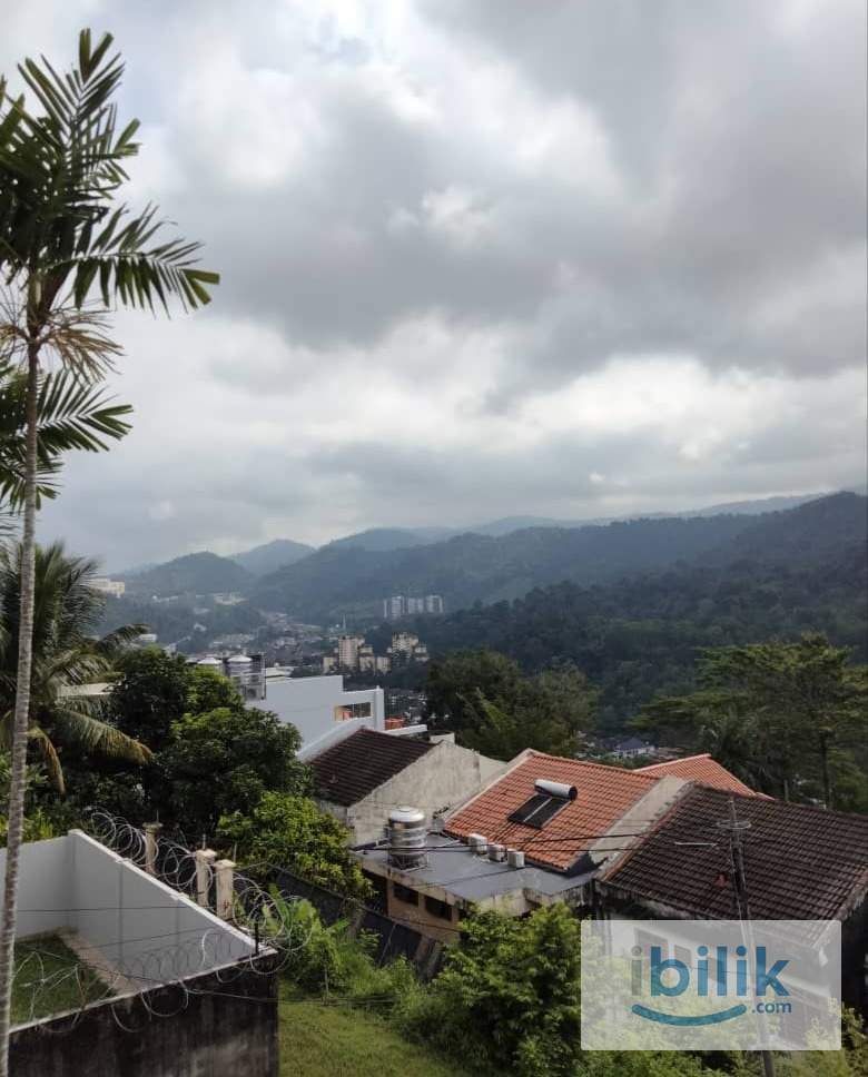 Room in the serene, hilly enclave of Bukit Antarabangsa is perfect for you! - Image 5