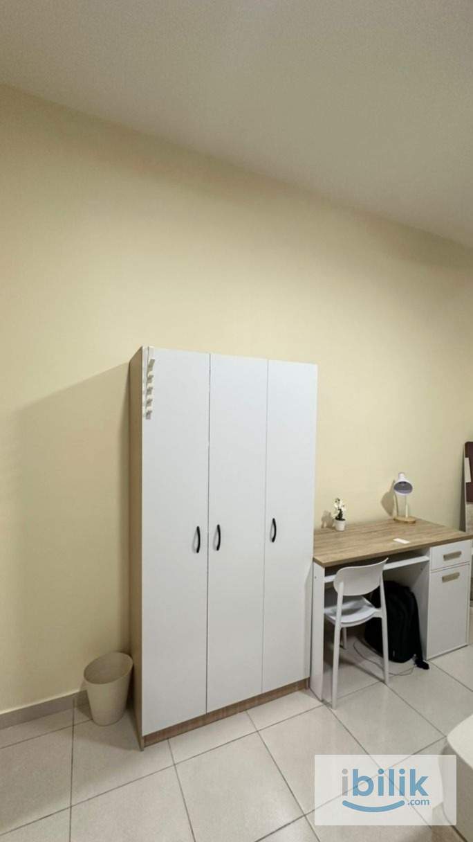 Premium Master Room Walking distance to LRT Salak Selatan - Image 2