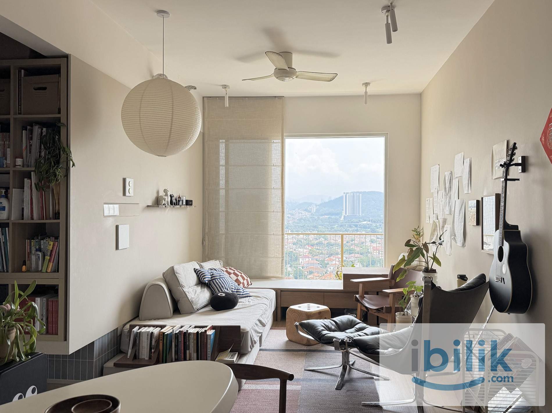 Compact Single Room - Image 1