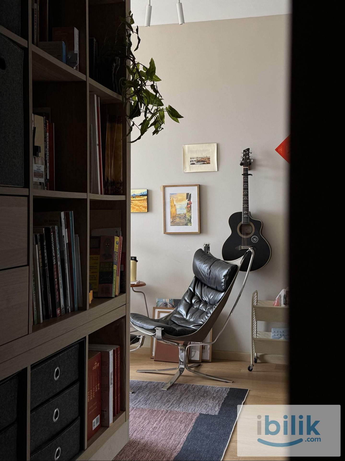 Compact Single Room - Image 2