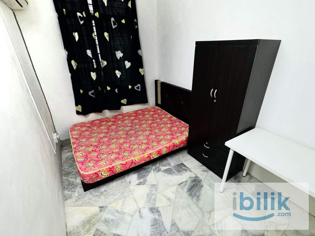 Single room in Taman Inderawasih For Rent - Image 1