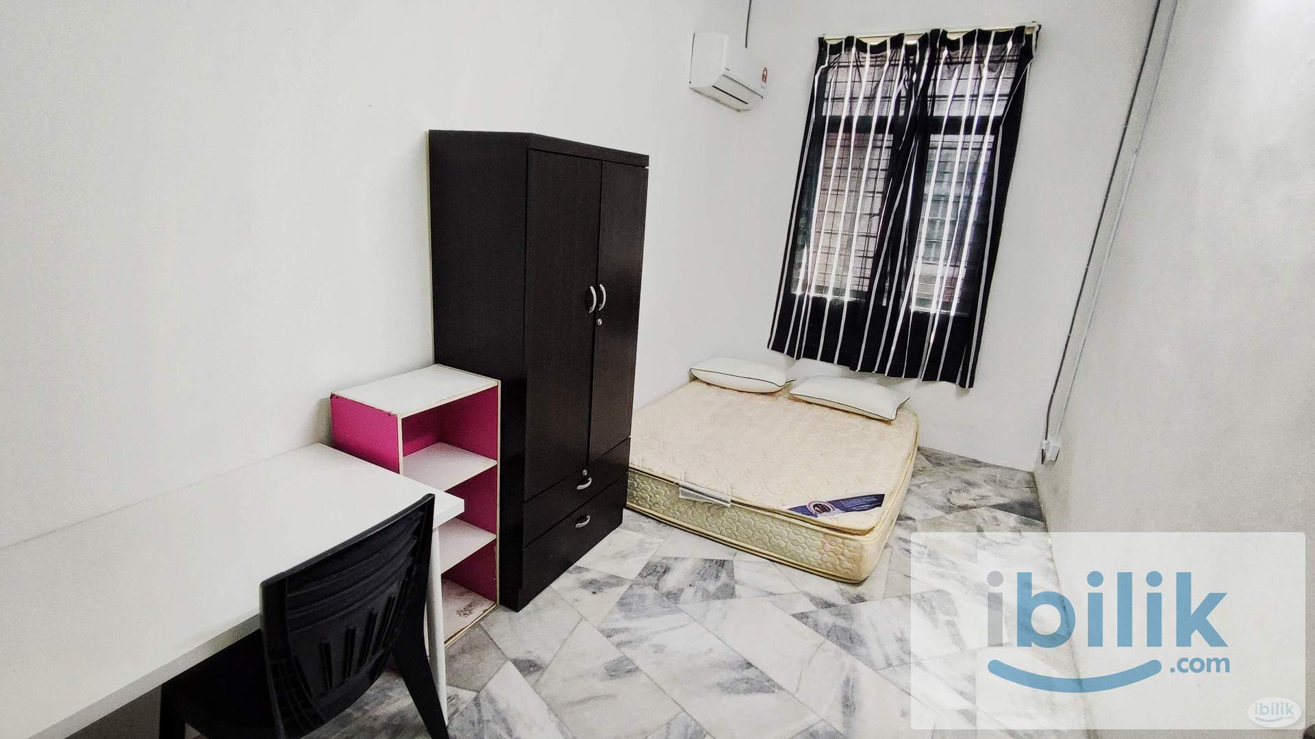 Middle Room at Taman Inderawasih, Seberang Jaya - Image 1