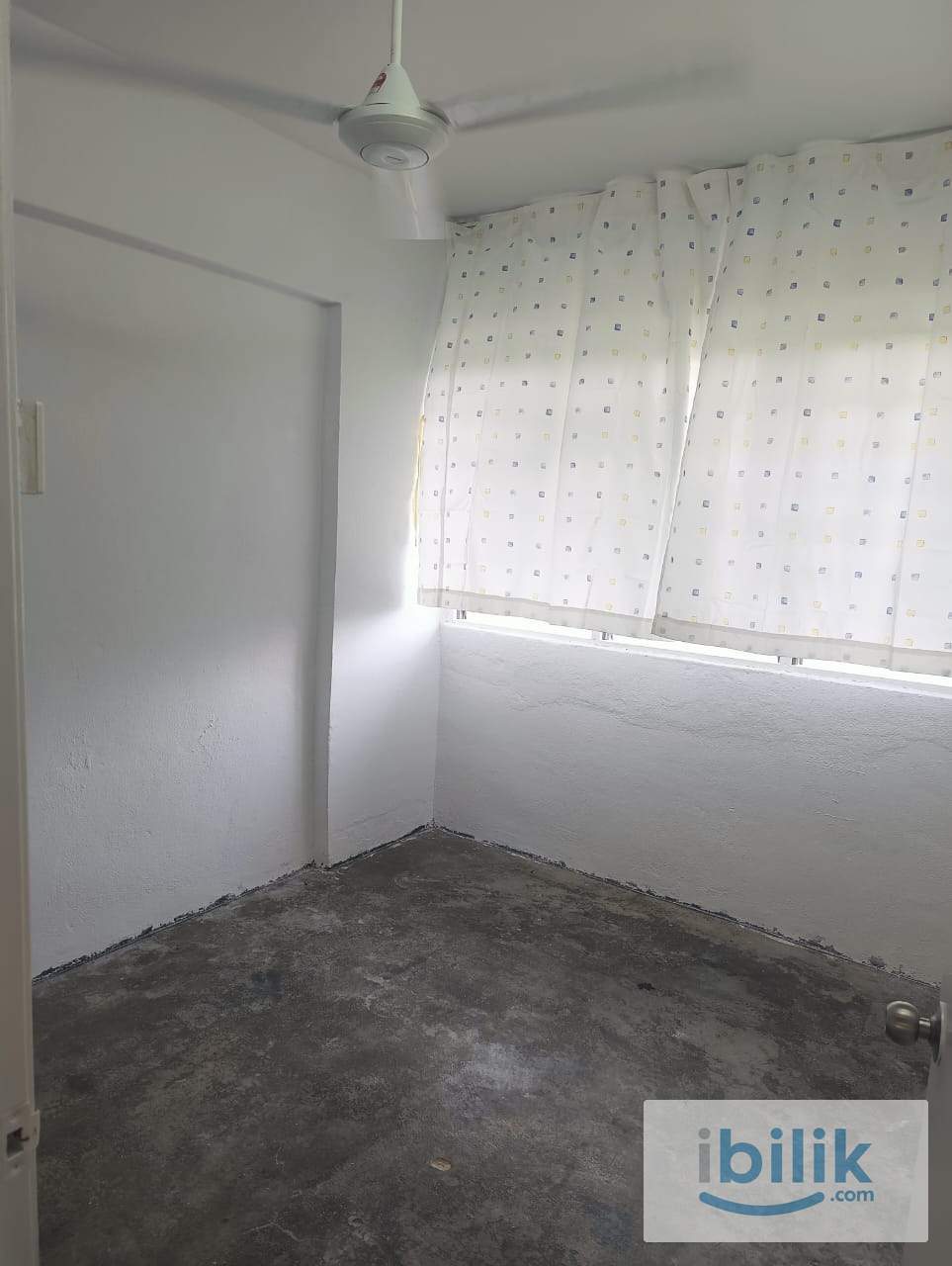 3 ROOM - Image 3