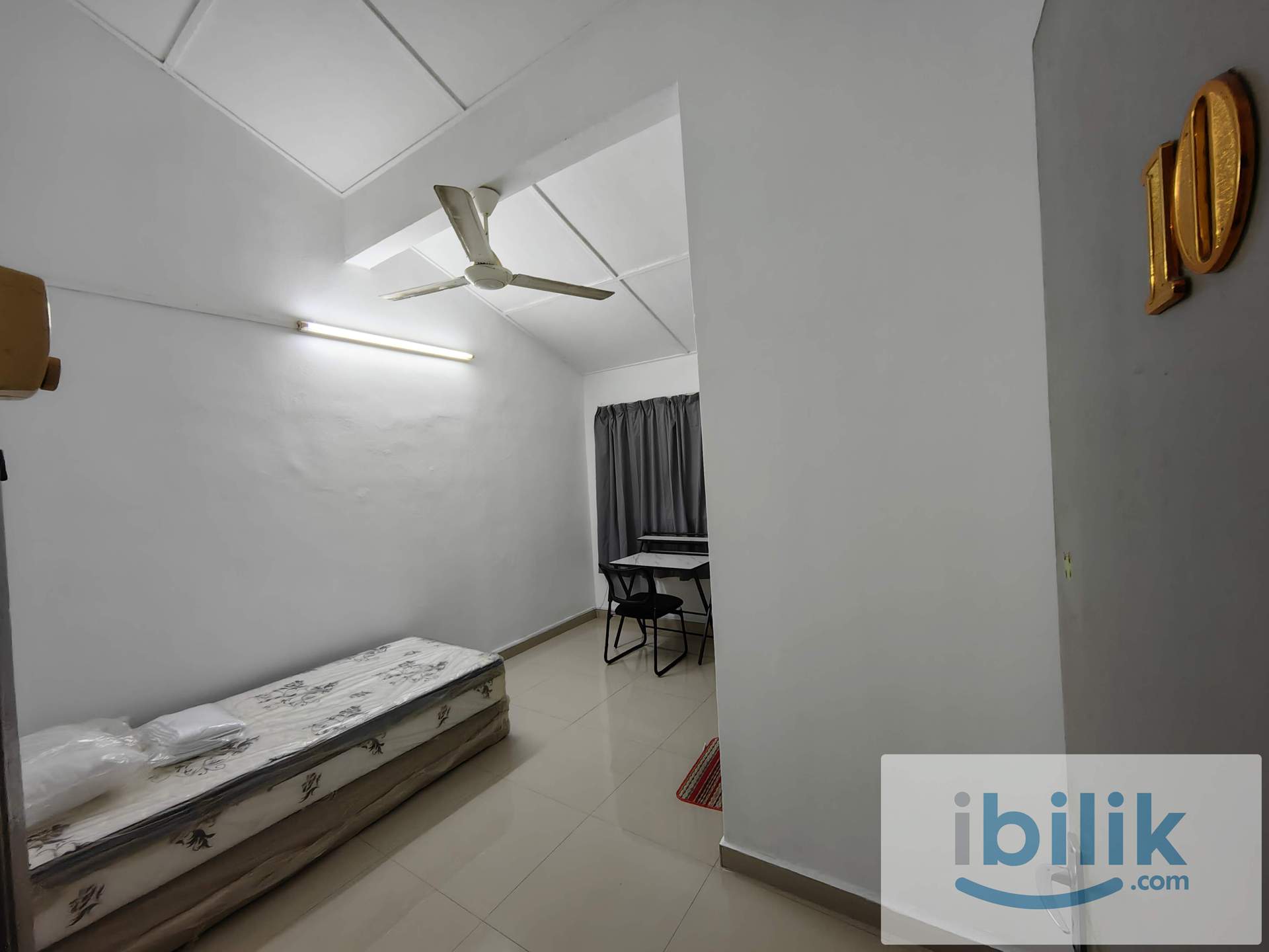[Female Unit ] Single Room in SS15/2E, Subang Jaya Nearby LRT SS15 - Image 1