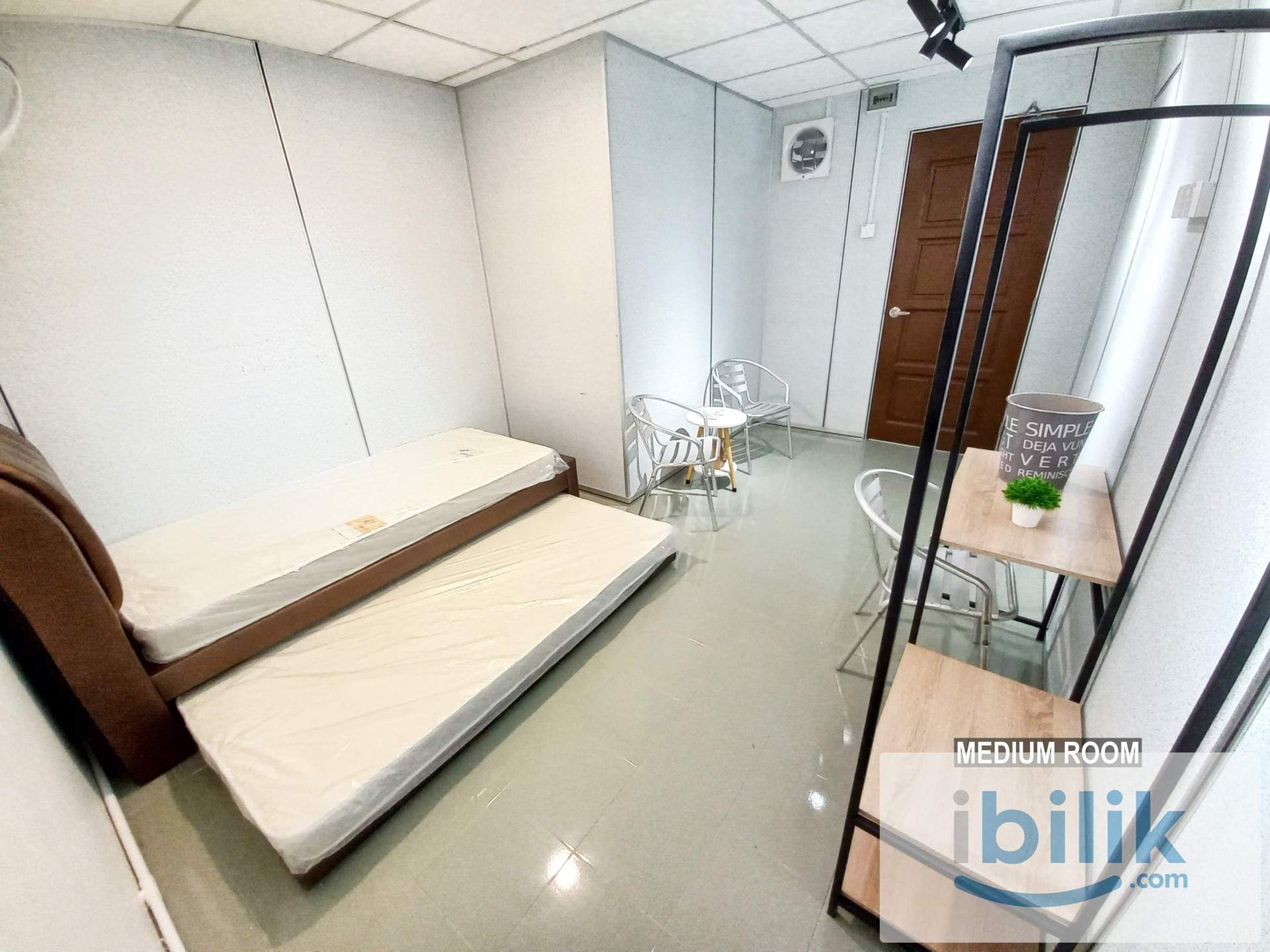 Medium Room @Near BSN/The Store Banting - Image 2