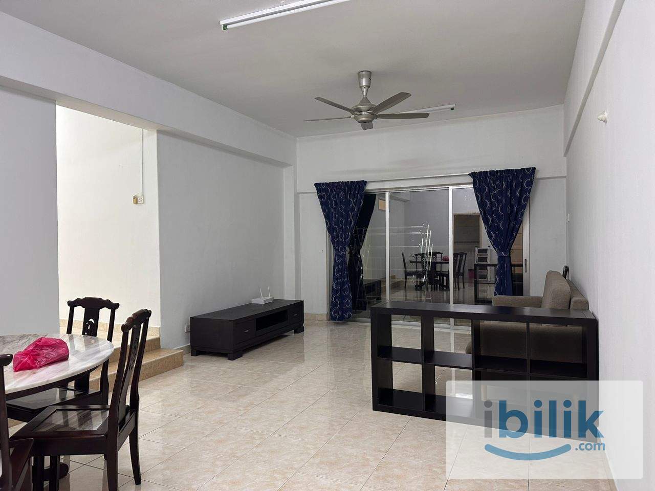 Master room with personal bathroom - Image 4