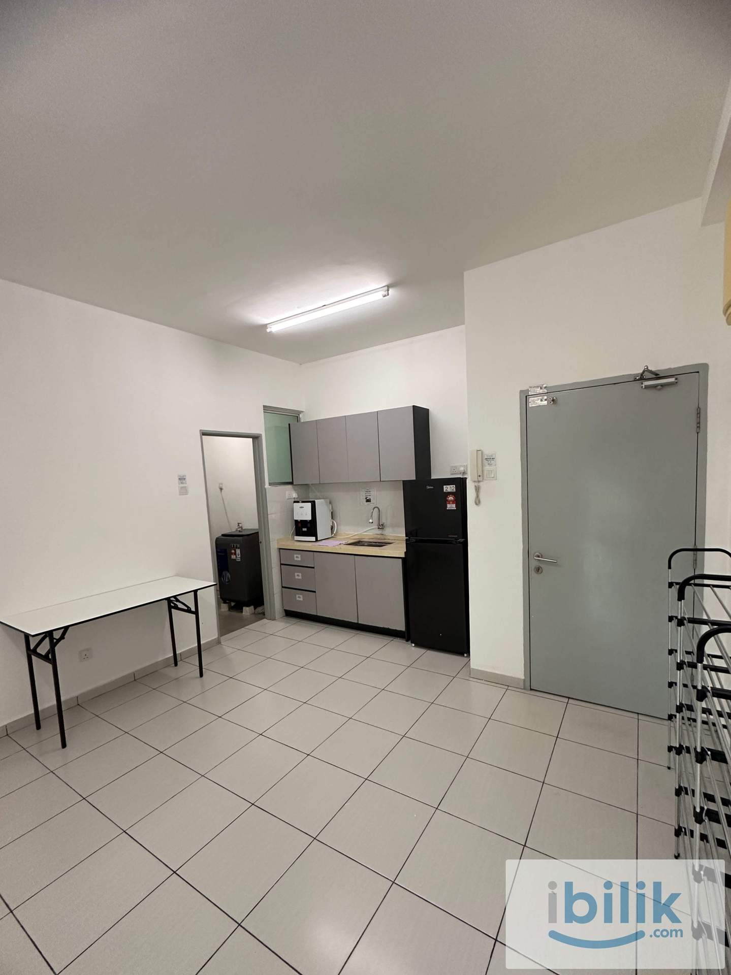 [300m to MRT] Non Sharing Female Small room for rent at The Zizz @ Damansara North - Image 3