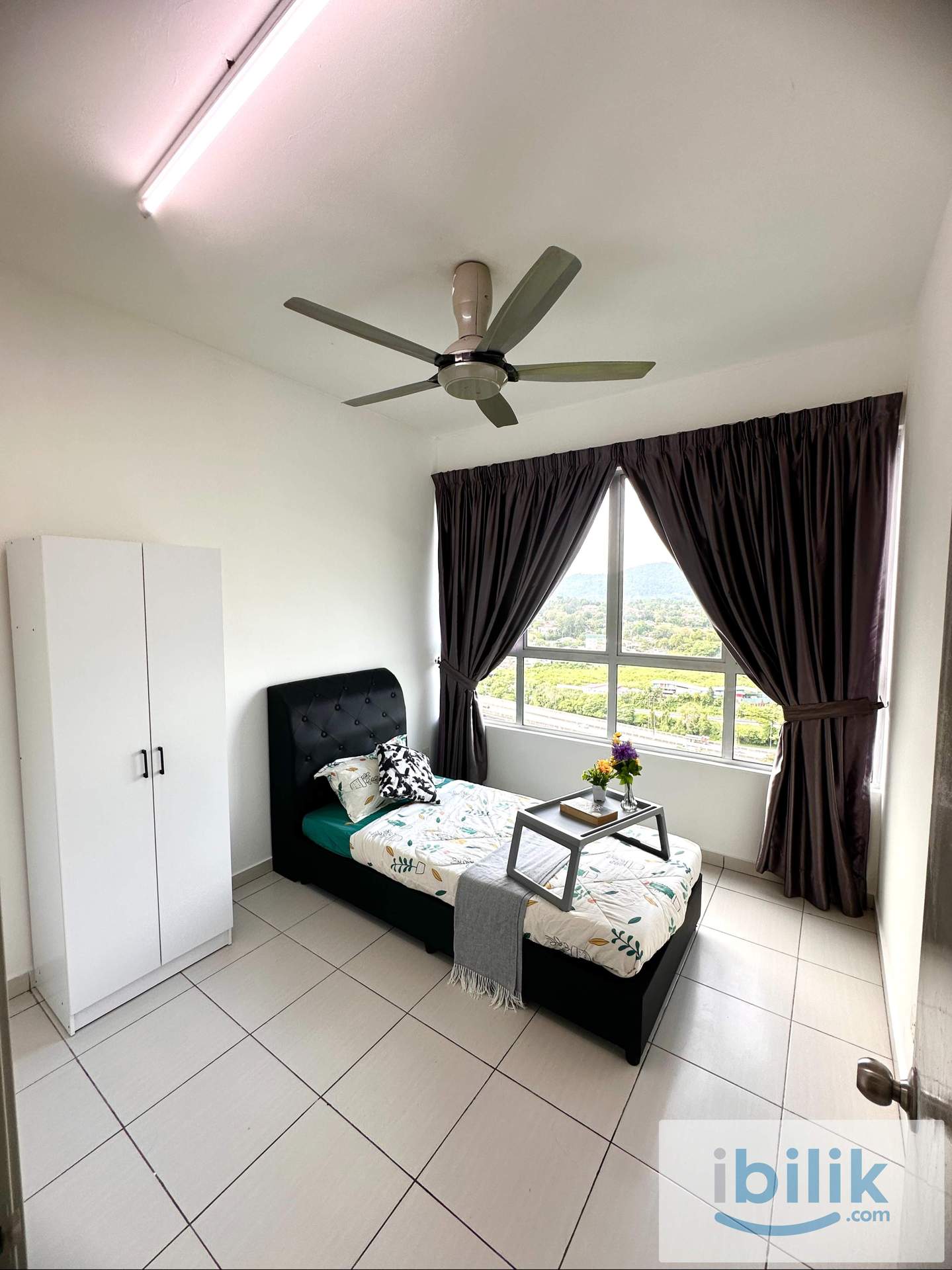 [300m to MRT] Non Sharing Female Medium room for rent at The Zizz @ Damansara North - Image 2