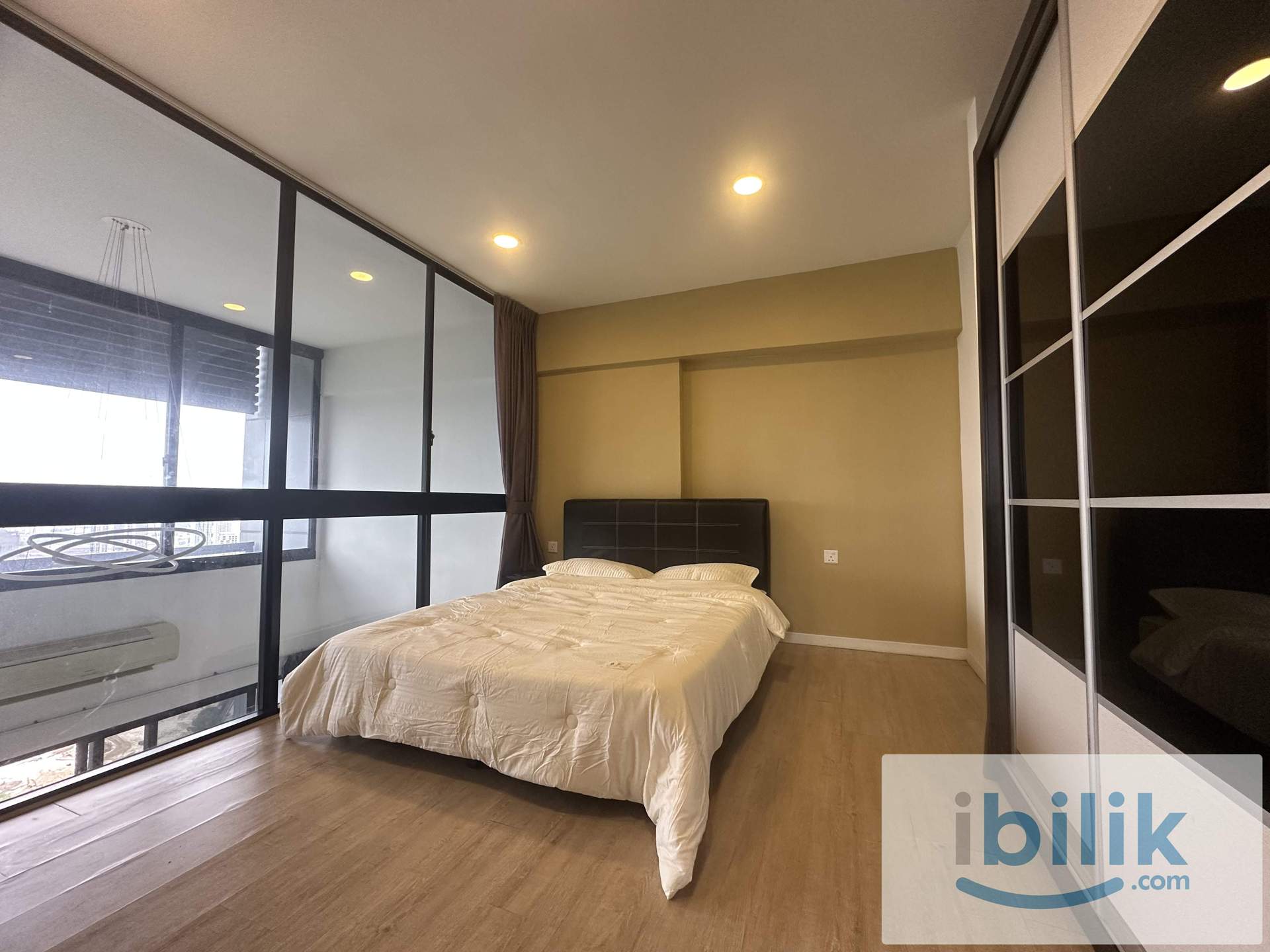 【New Renovated】D'Latour Aircon Room at Bandar Sunway - Image 6