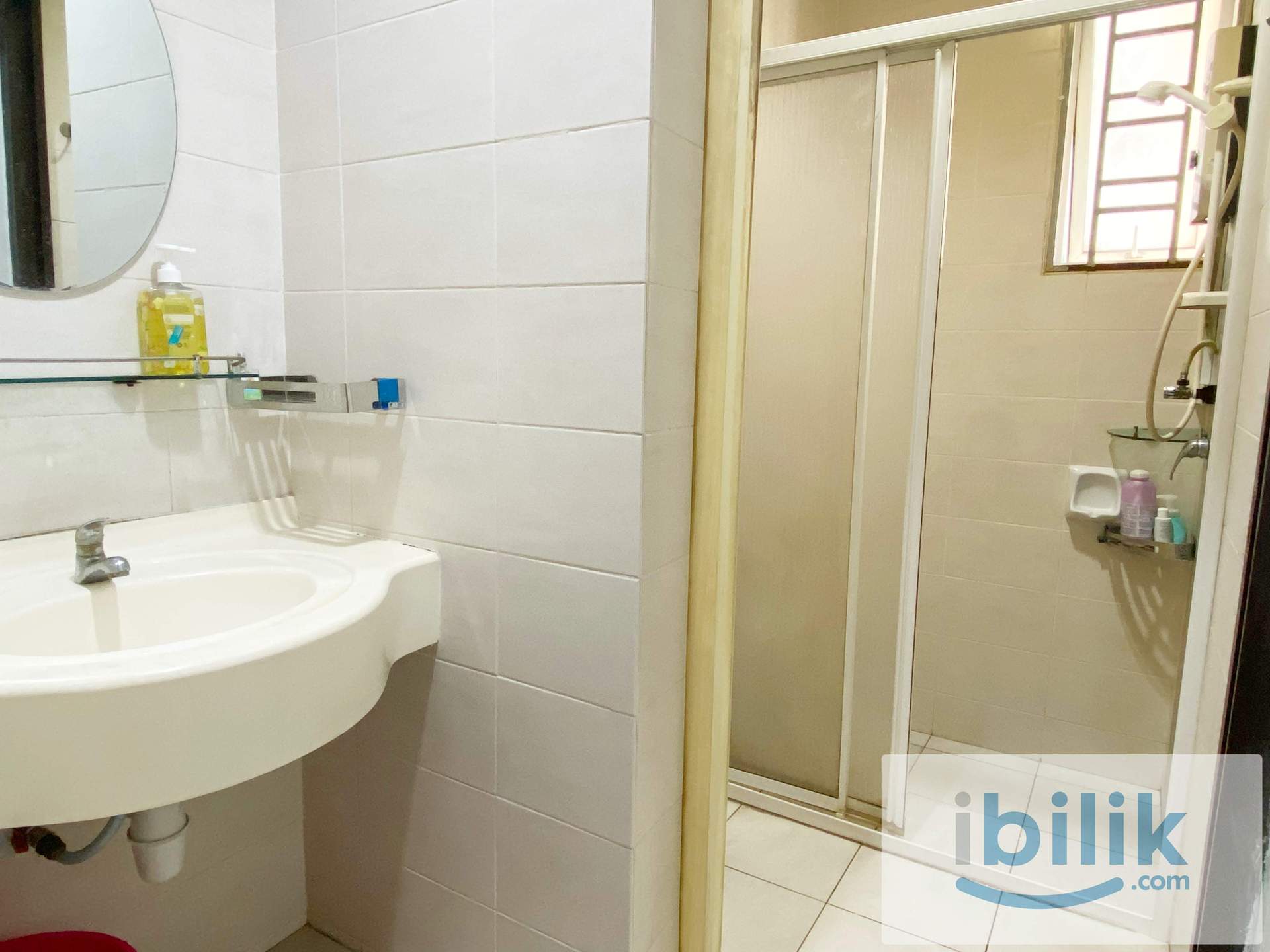 【New Renovated】Impian Meridian Aircon Room at USJ1  - Image 5