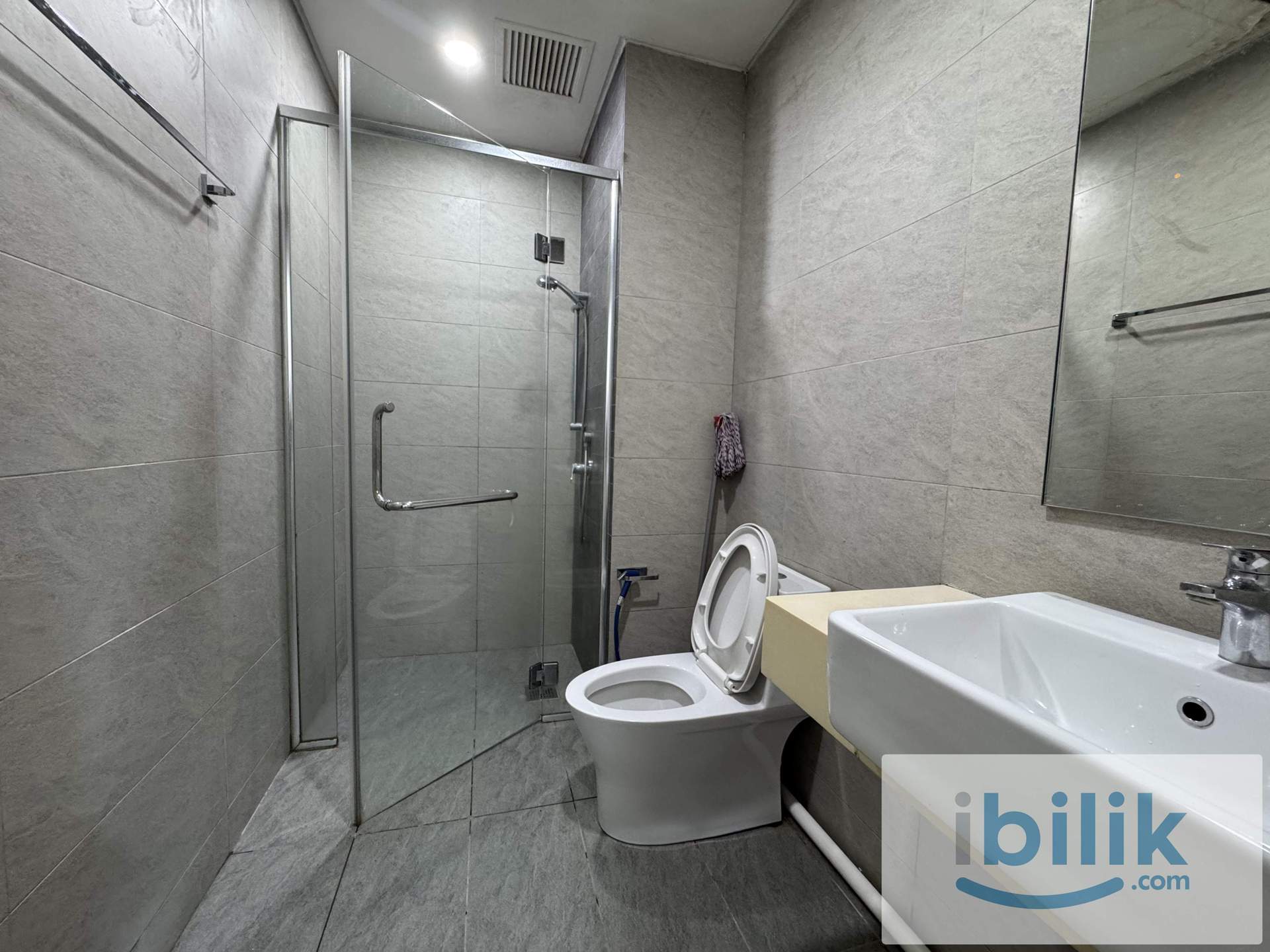 【New Renovated】Vivo Suites Aircon Room at Old Klang Roa - Image 4