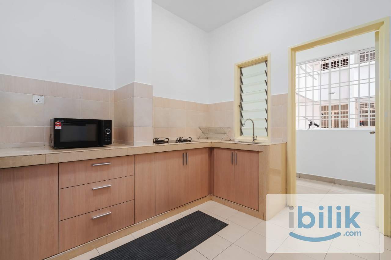 Exclusive Master room at Kristal height Seksyen 7 Shah alam - Image 2