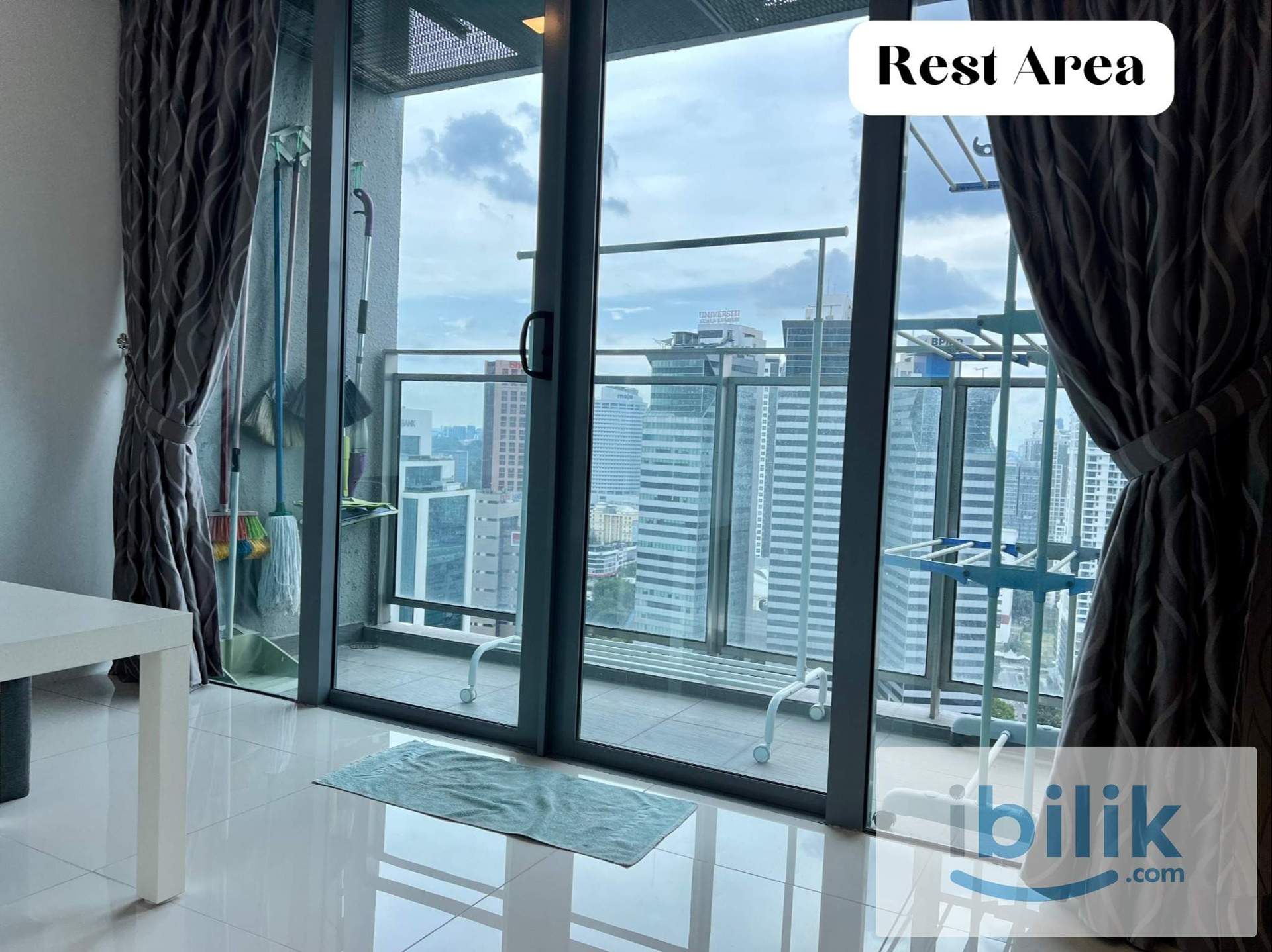 CHEAPEST MIDDLE ROOM KLCC l FULLY FURNISHED l BUDGET  - Image 2