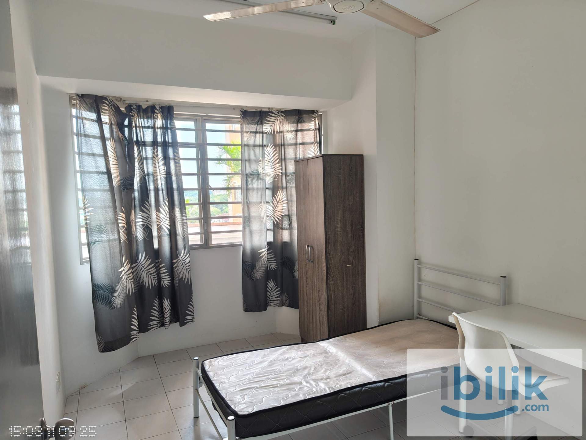 Middle Room at Rhythm Avenue, UEP Subang Jaya - Image 1