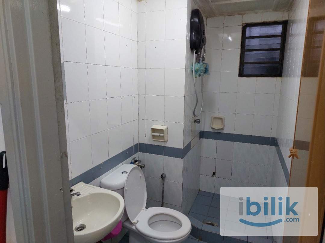Next to LRT Middle Room RM599 in USJ 19 - Image 5