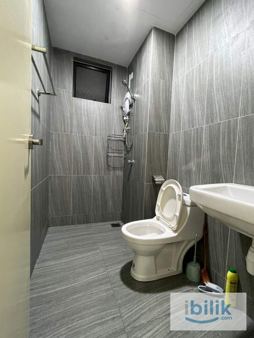 5mins walk to LRT Sri Rampai Small Room - Image 4