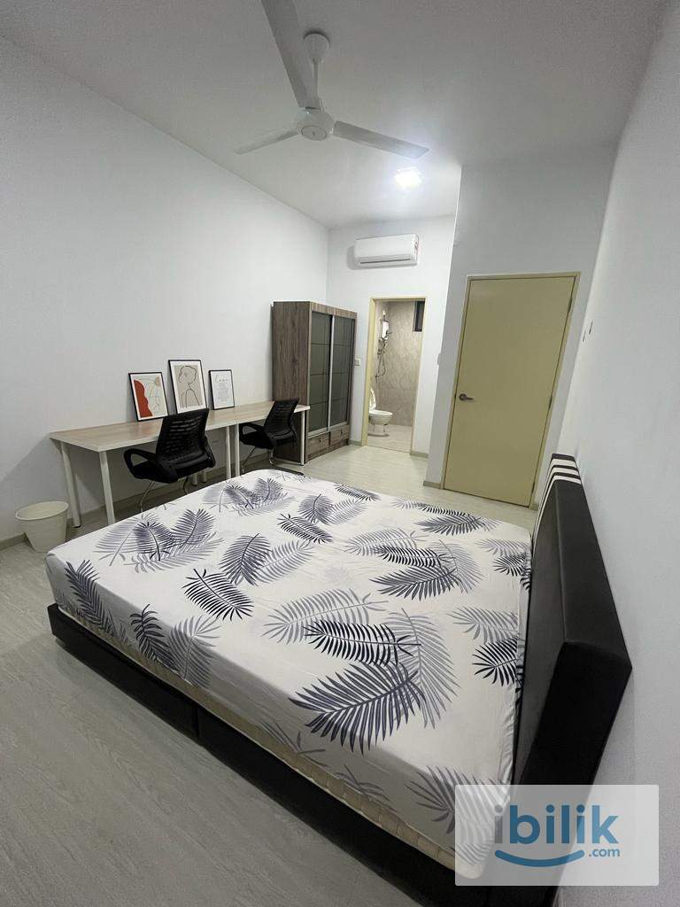 LRT Master Room - Image 1