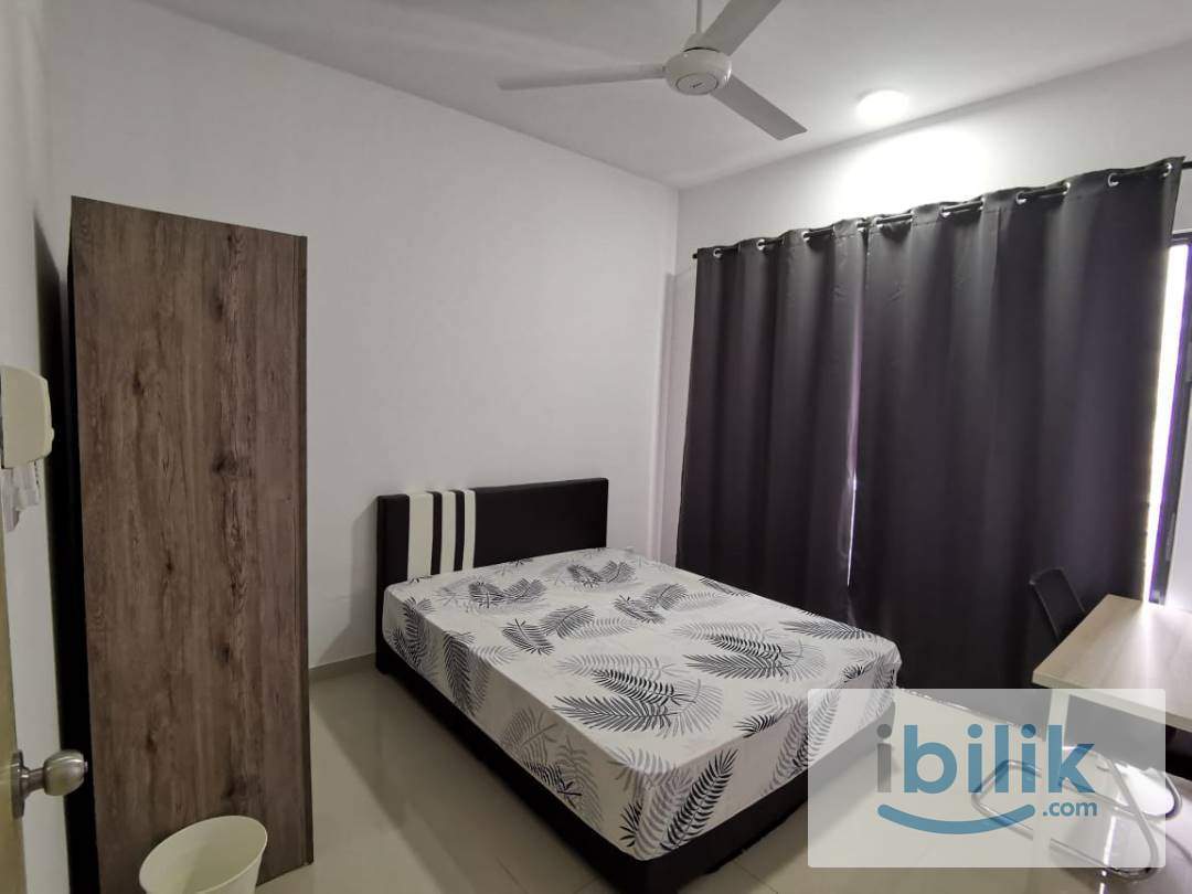 Balcony Room - Image 1