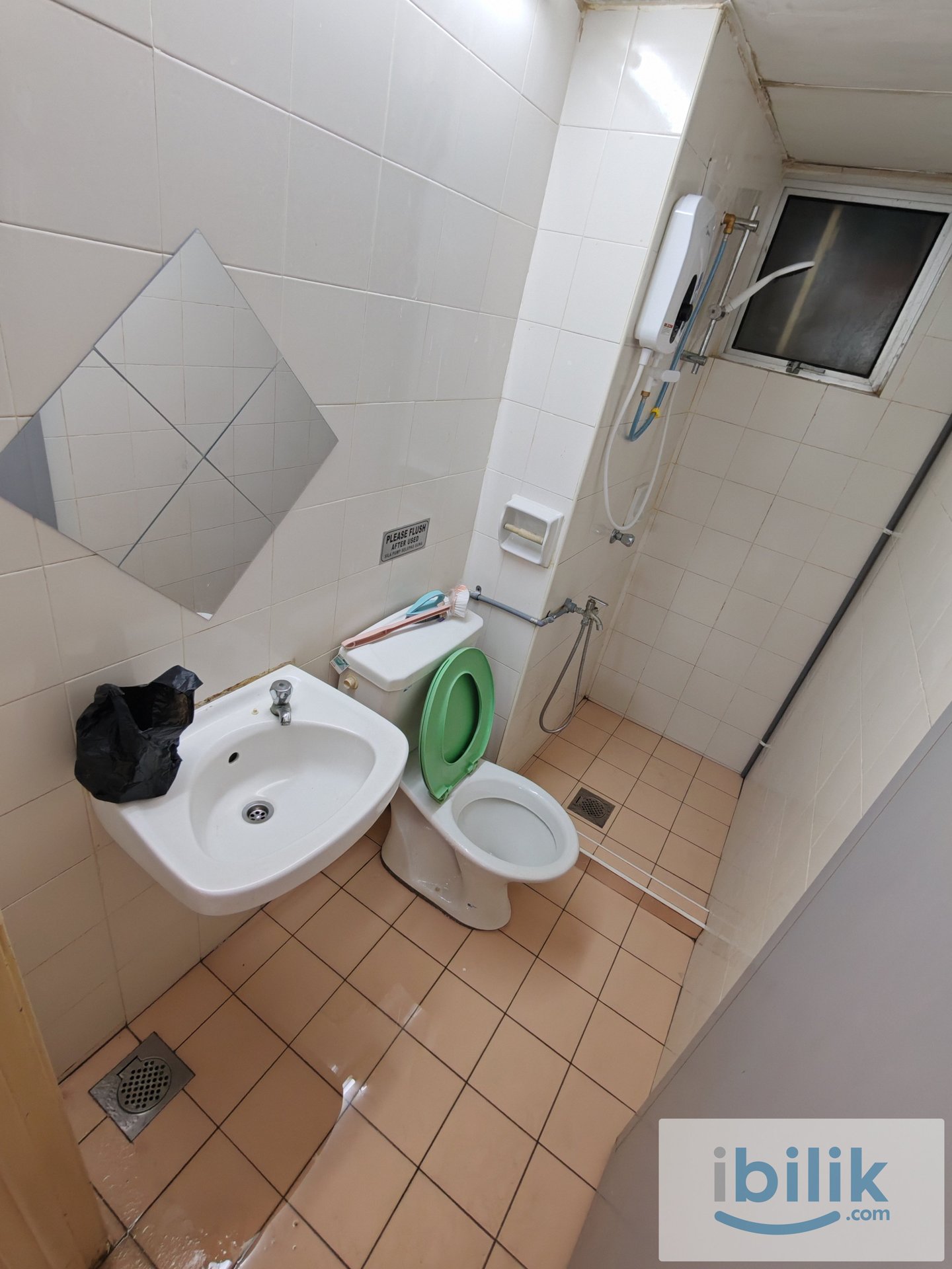 Georgetown room for rent  - Image 3
