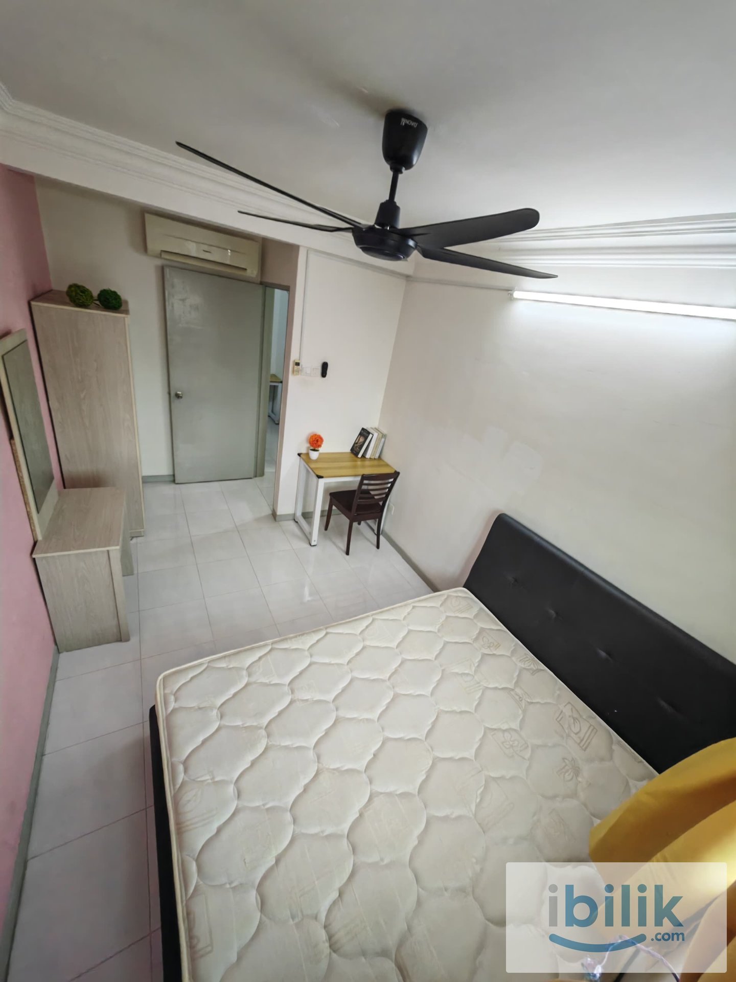 Middle Room for Rent at jelutong  - Image 2