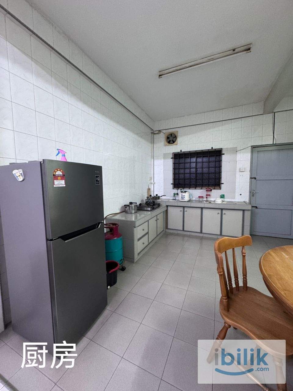 Master Room at Batu Berendam - Image 7