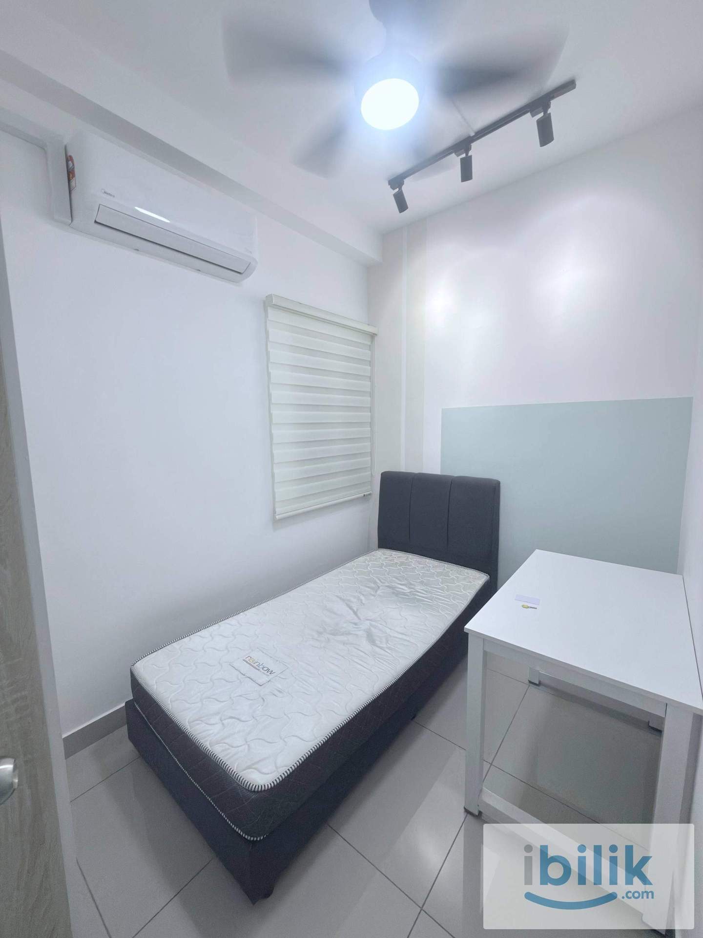 ⏳HIGH DEMAND Female Single Room (1-Month Deposit)⏳ Acacia Residences - Image 1