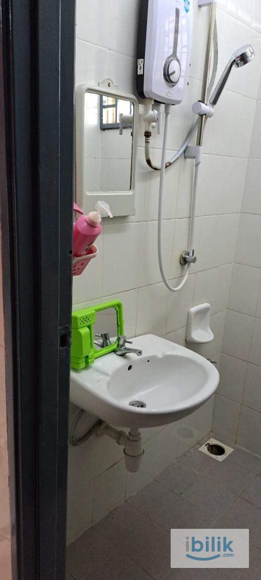 Single Room Setia Alam Sentosa Apartment - Image 6