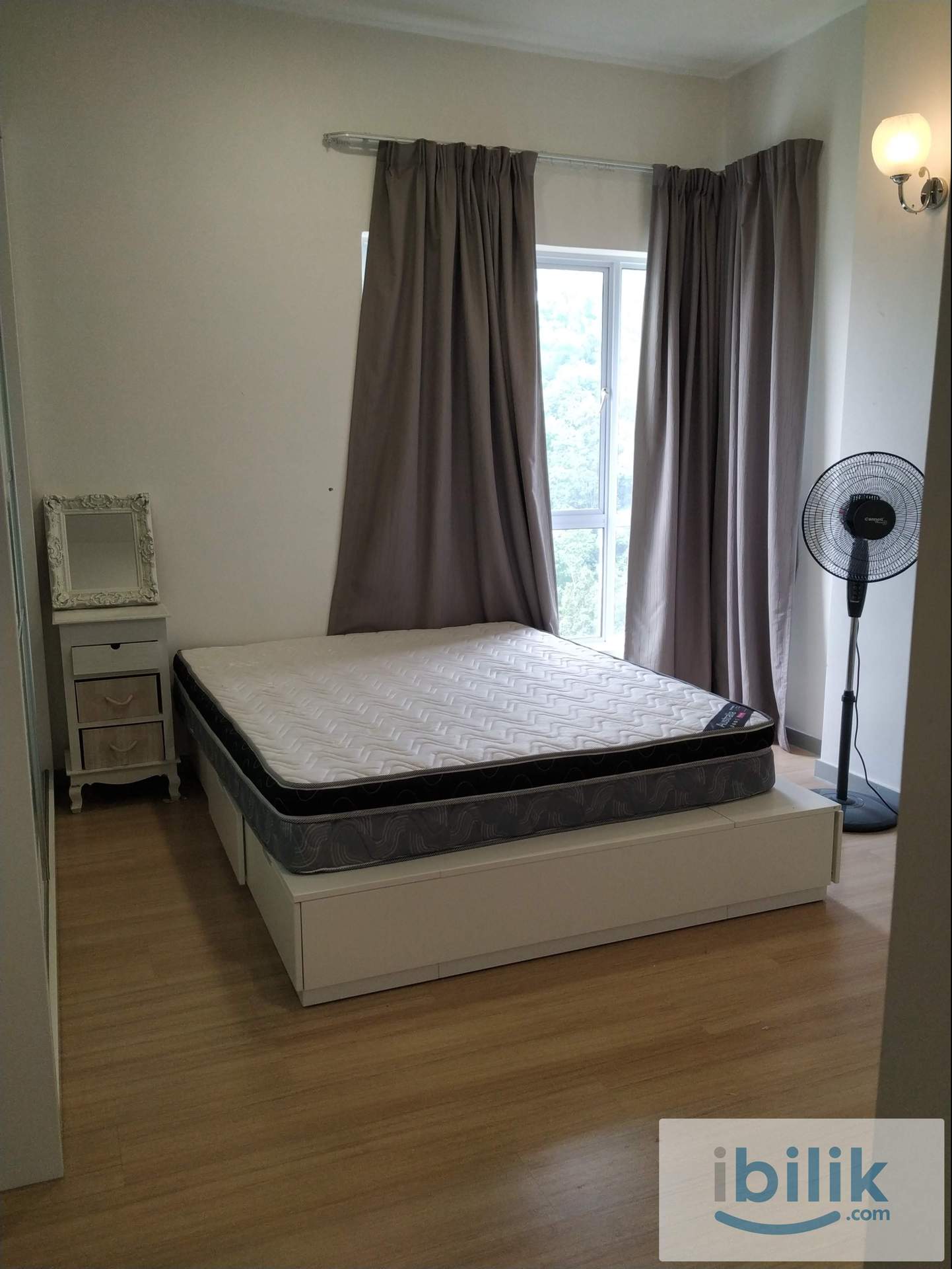 Level 13 Master room with attached toilet  - Image 1