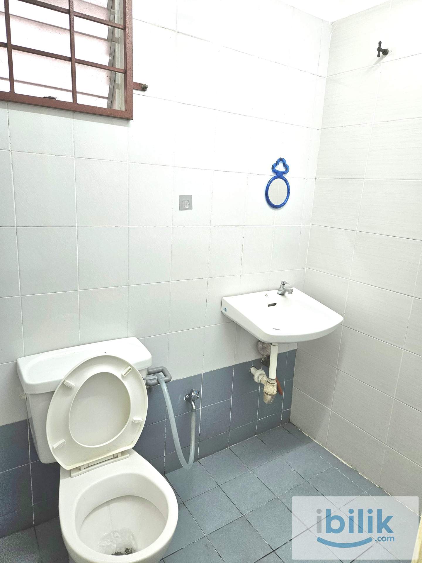 Bandar Botanic room for rent  - Image 4