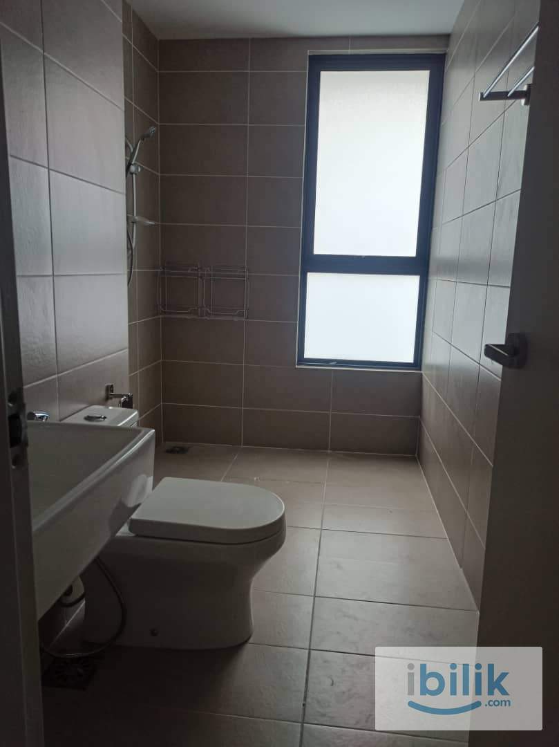 MIDDLE ROOM @ D'SARA SENTRAL SOVO 🏡 - FULLY FURNISHED👩🏻FEMALE UNIT - Image 4