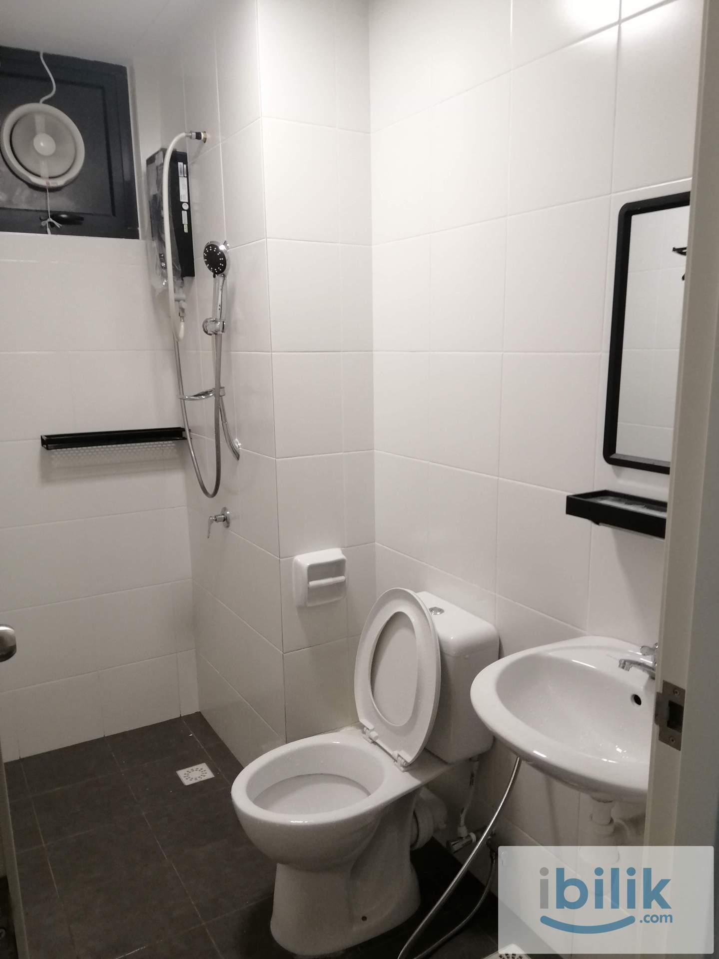 Single Room, Ideal One Foresta Condominium, Bayan Lepas  - Image 2
