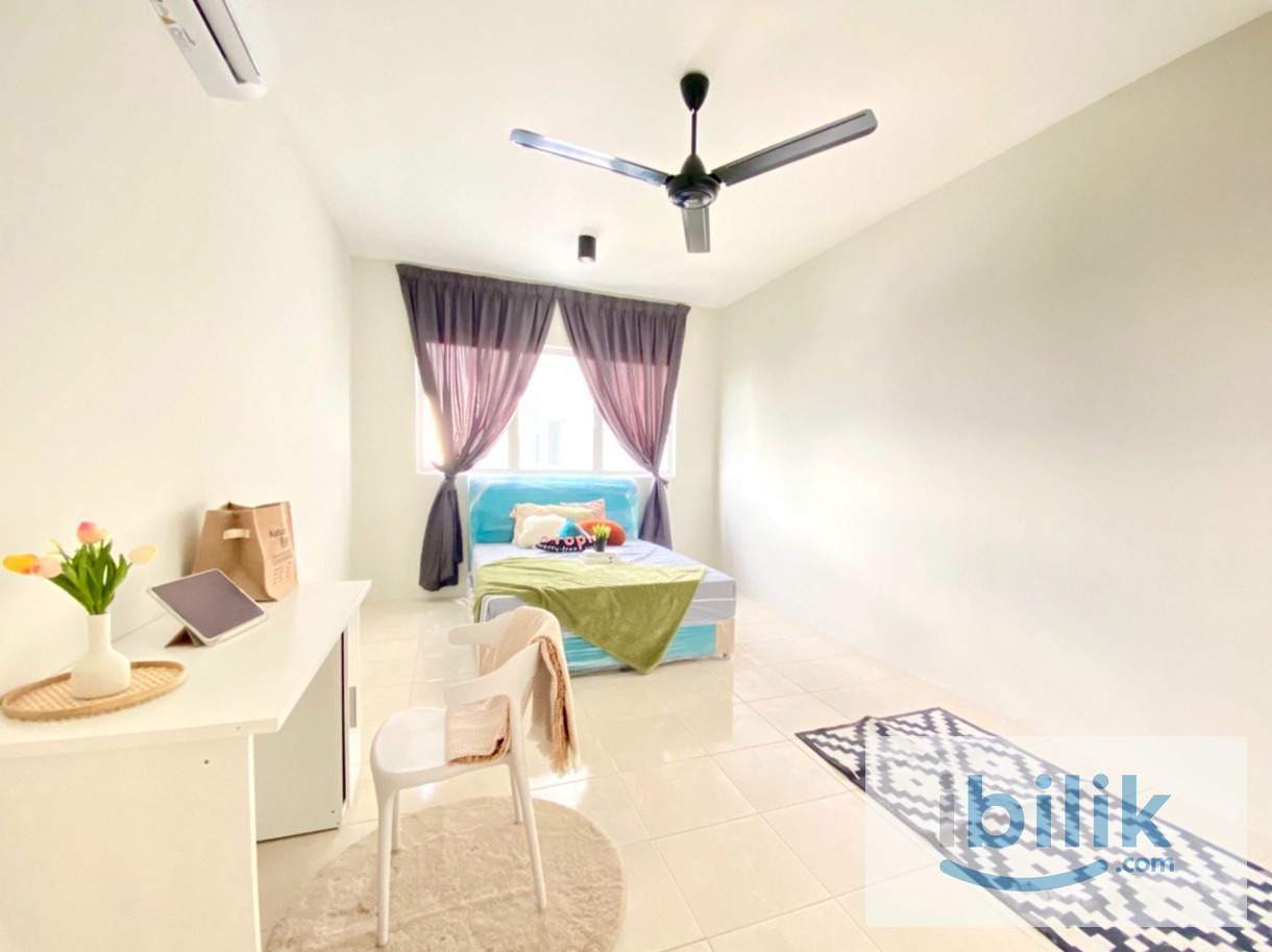Zero Deposit Female Medium room Bukit Jalil  near LRT  - Image 1
