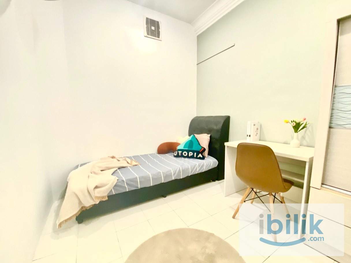 Zero Deposit Single room near LRT PWTC - Image 1