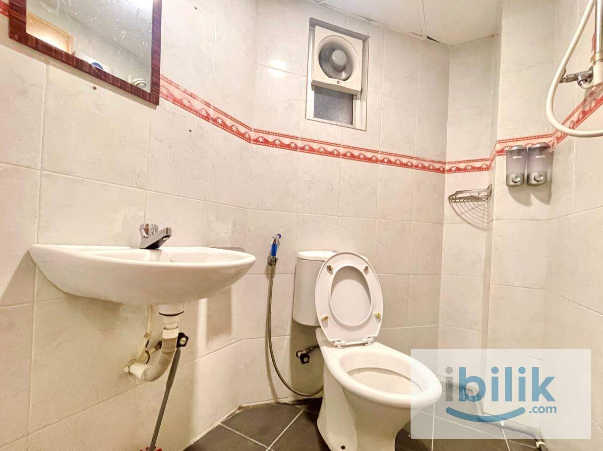 Zero Deposit Single room near LRT PWTC - Image 5