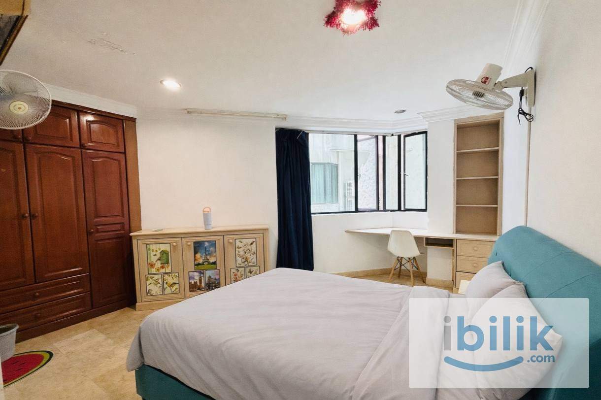ZERO DEPOSIT KL CITY , Large room with aircon for rent Beside LRT PWTC - Image 1