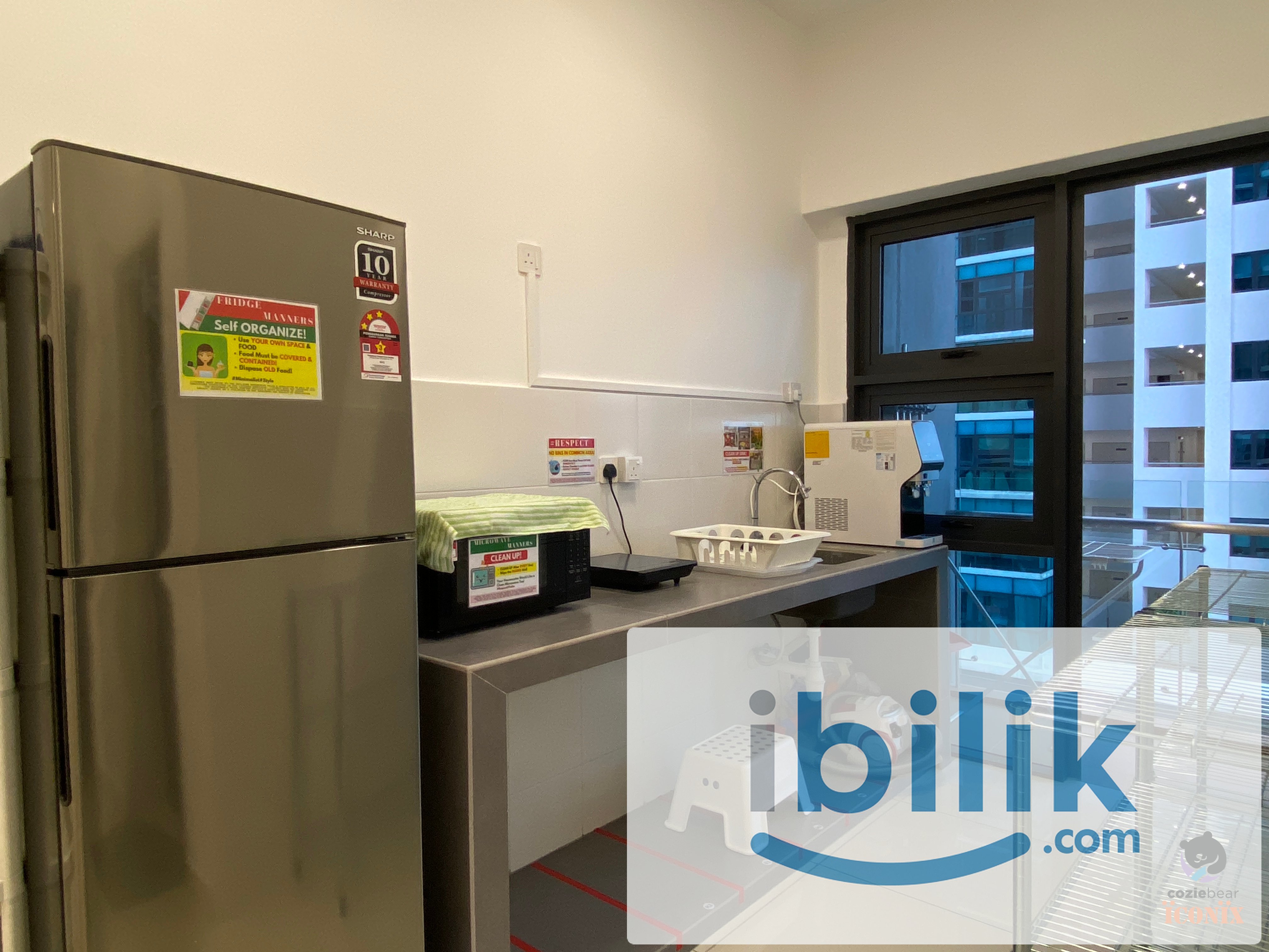 MRT Phileo Damansara Columbia Hospital Middle Room for Rent at Pacific Star Petaling Jaya - Image 3