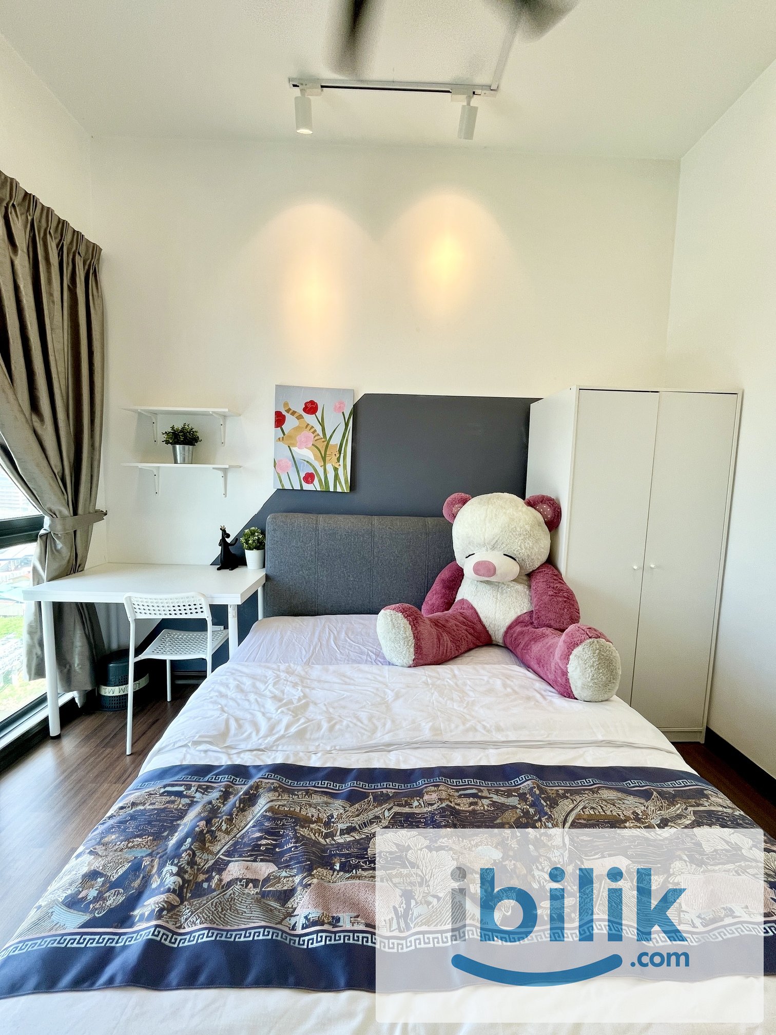 KL City Centre Bangsar MidValley KL Sentral Middle Room Fully Furnished - Image 1