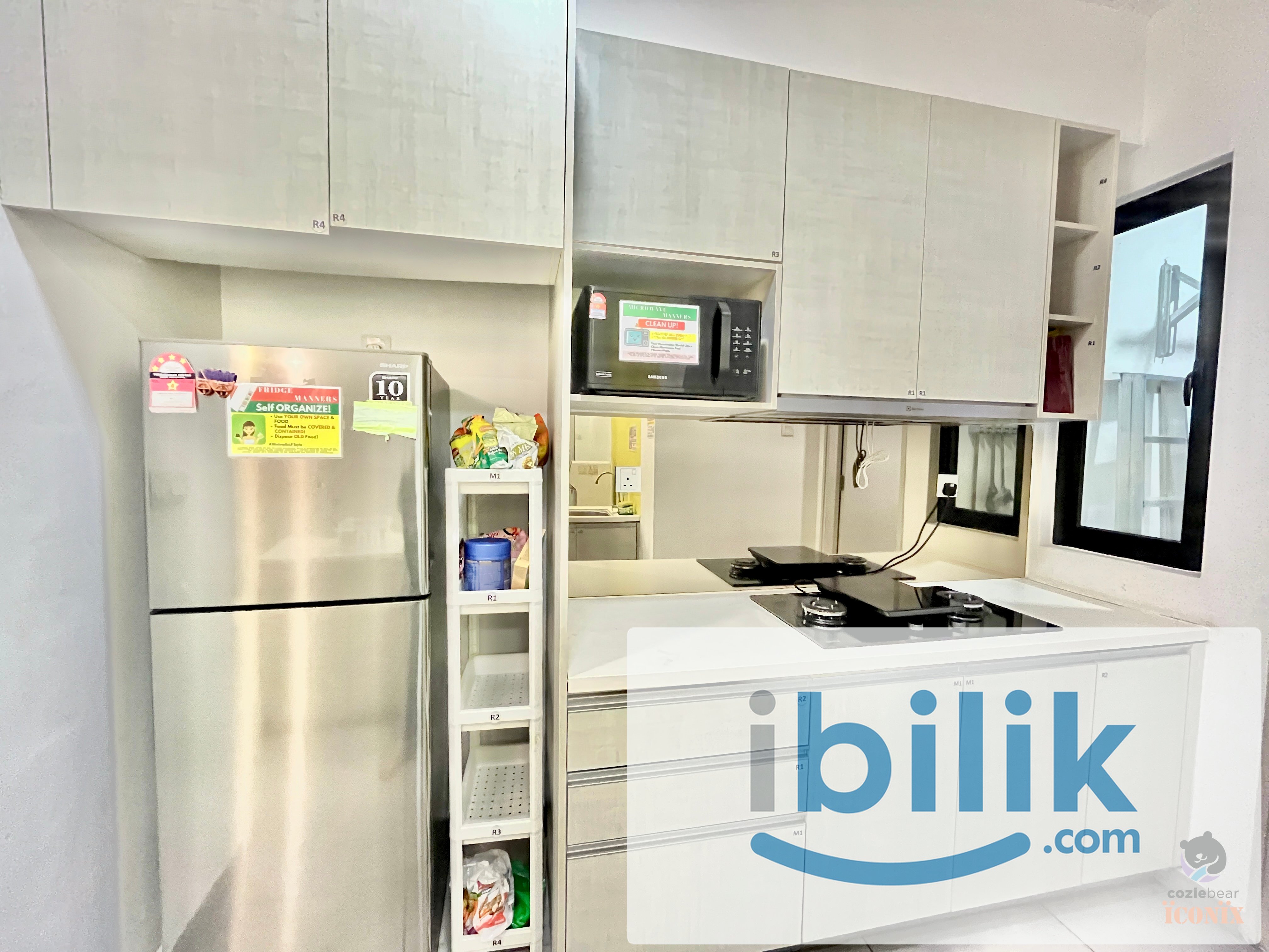 KTM Petaling walking distance Fully Furnished Middle Room - Image 2