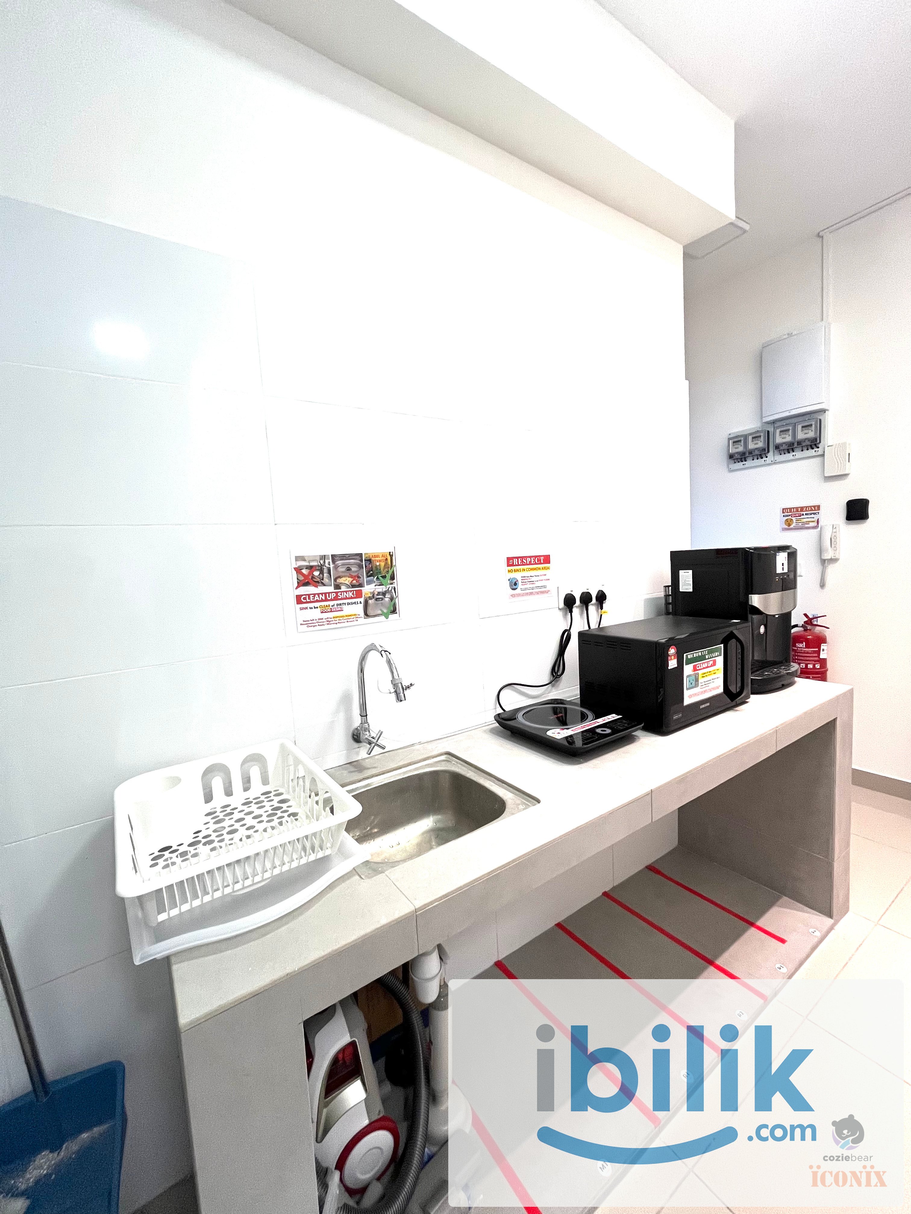 Middle Room Kampung Sungai Kayu Ara @ 121 Residences One Utama Petaling Jaya - Image 1