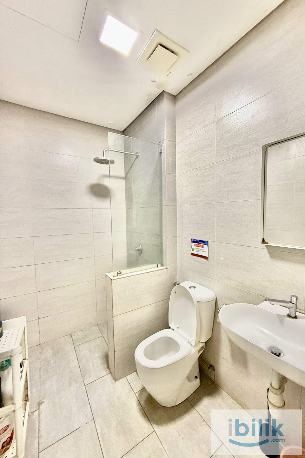 MRT Taman Connaught Eko Cheras Mall UCSI Middle Room  - Image 2