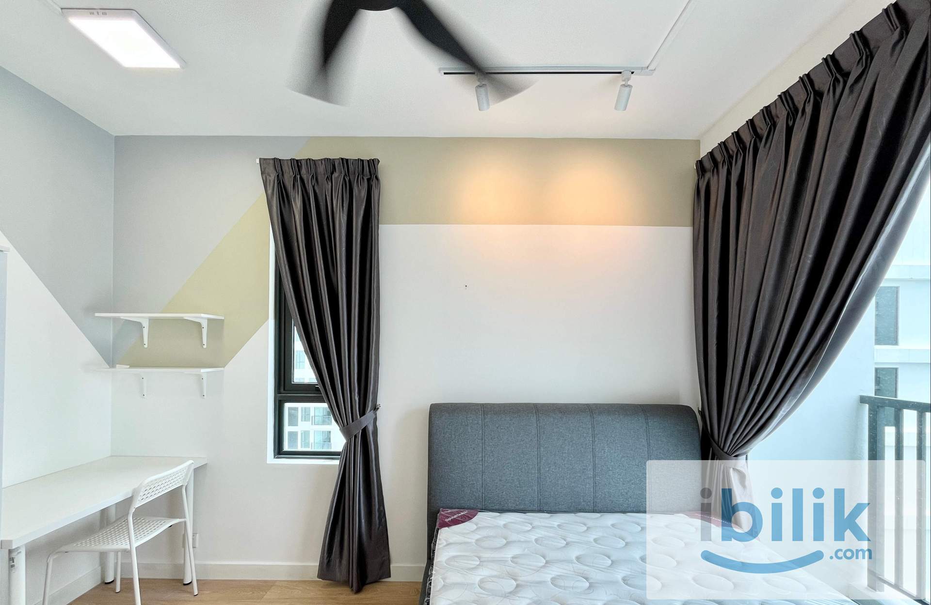 LRT USJ 7 Middle Room for Rent at Edumetro @ Subang Jaya - Image 1