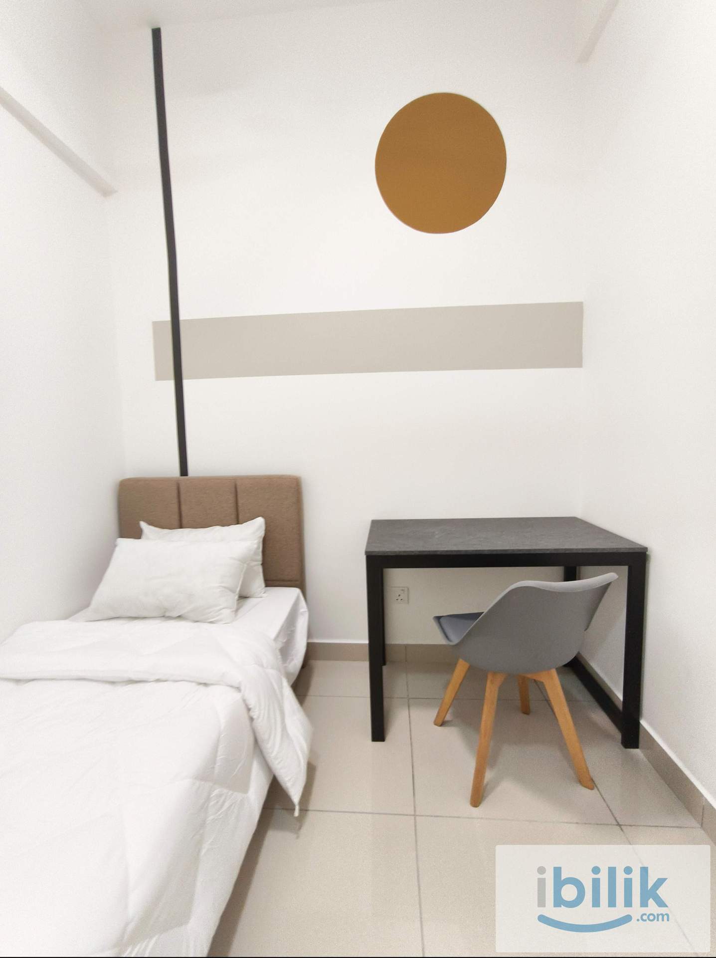 Fully Furnished Single Room Available  - Image 4