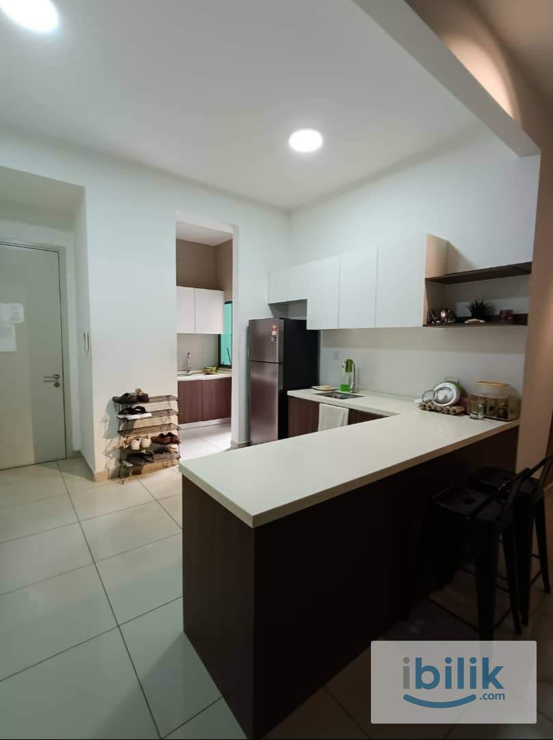 Private Bathroom with Bathtub Master Room near Sungai Besi - Image 7