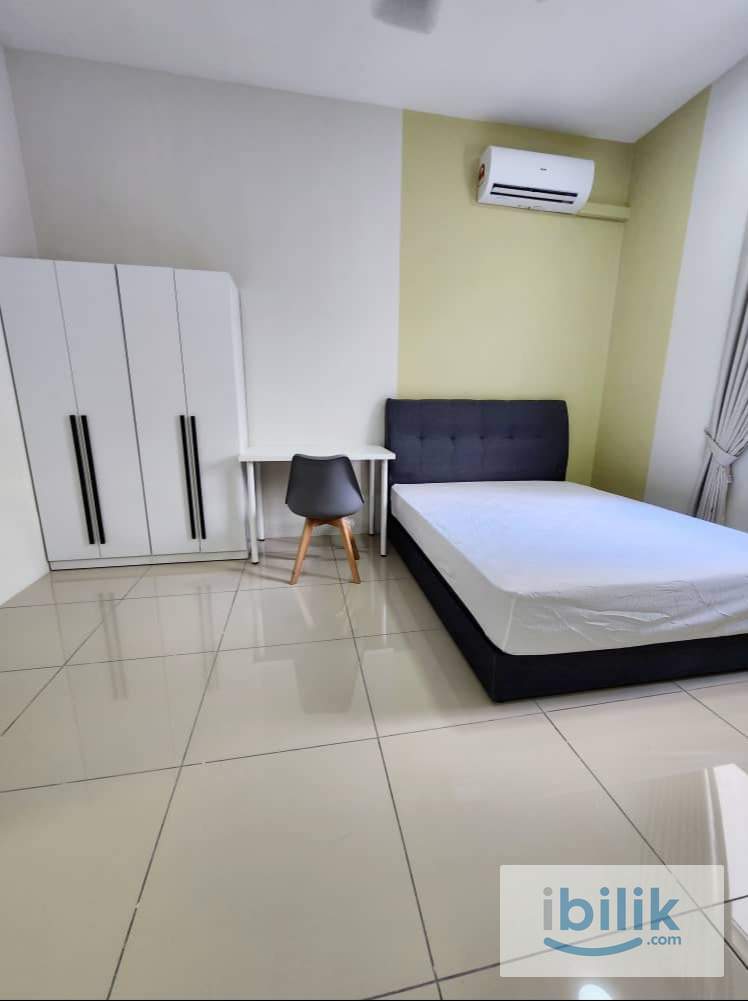 Big Master Room near LRT Muhibbah  - Image 2