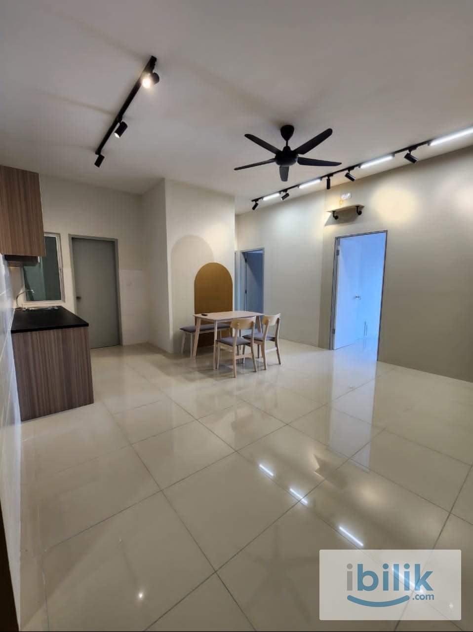 Cosy Middle Room Near LRT Muhibbah  - Image 4