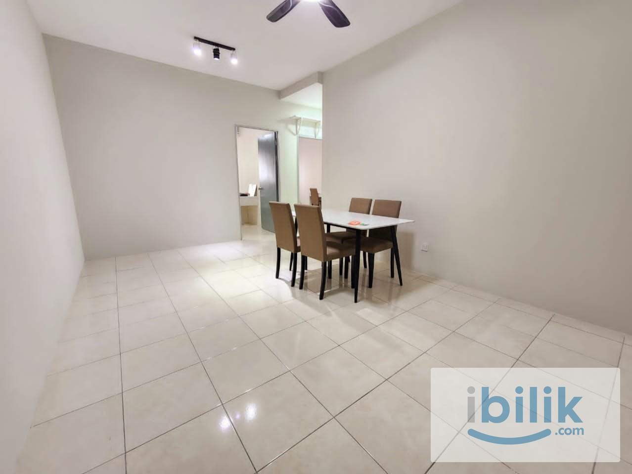 Female Unit Spacious Master Room Available near LRT Muhibbah  - Image 4