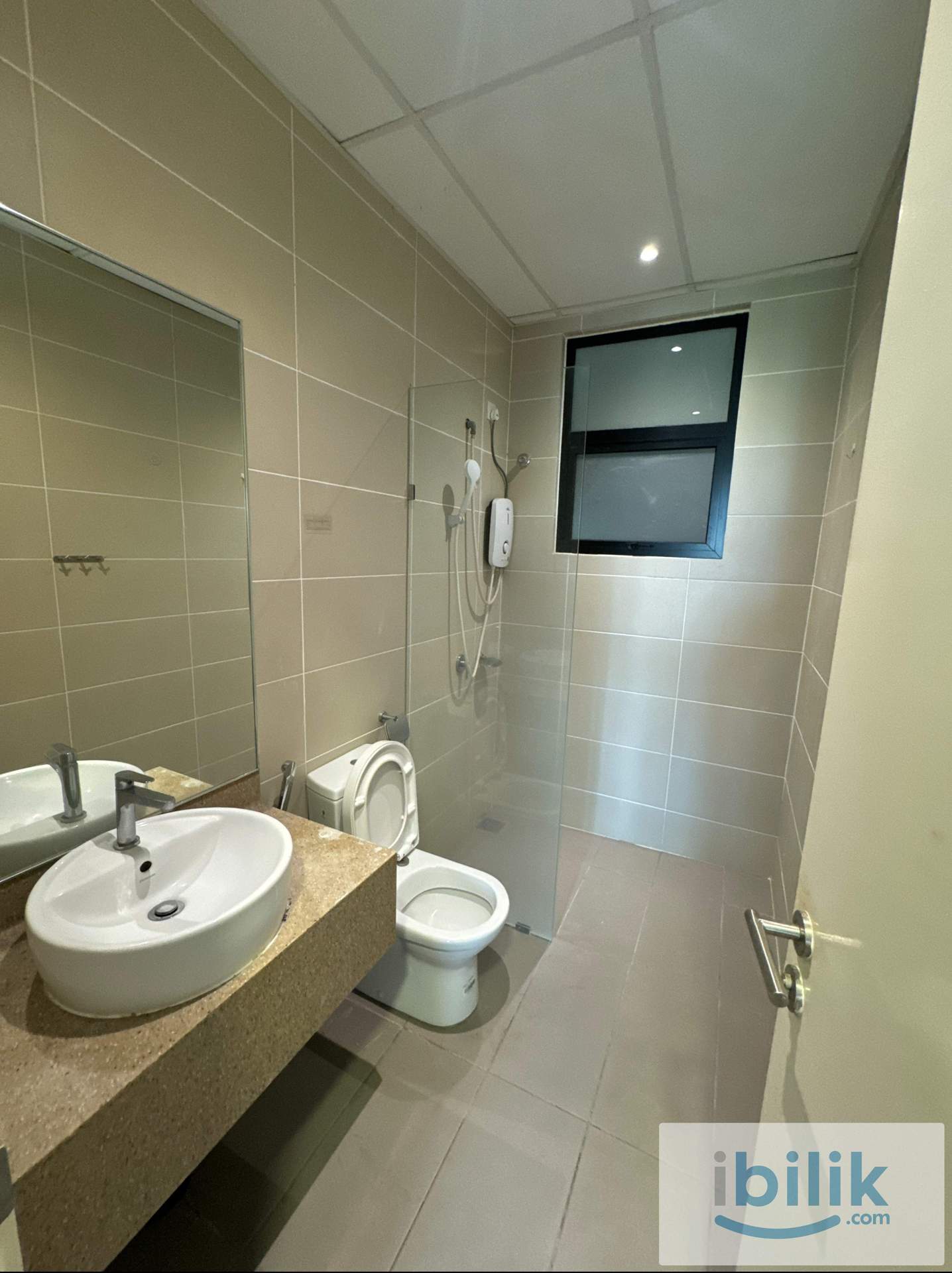 Comfortable Middle Room Near KLCC  - Image 8